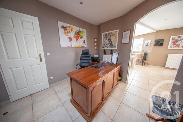 maison à vendre - 7 pièces - 178.6 m2 - ST AUBIN DE MEDOC - 33 - AQUITAINE - Century 21 Kadima