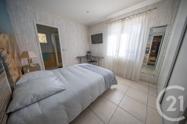 maison à vendre - 7 pièces - 178.6 m2 - ST AUBIN DE MEDOC - 33 - AQUITAINE - Century 21 Kadima