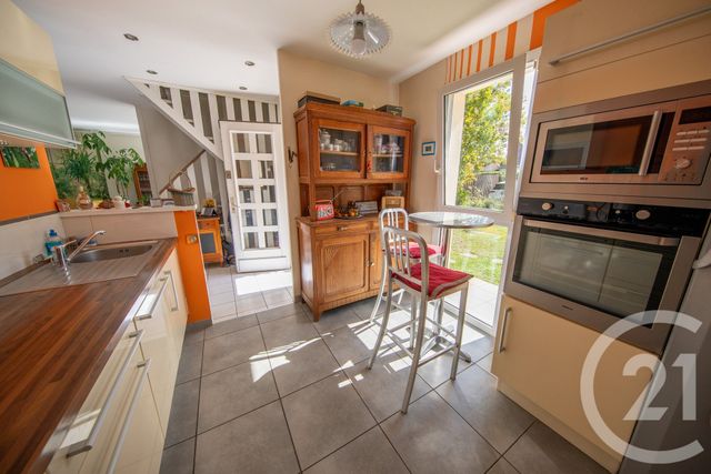 maison à vendre - 5 pièces - 111.59 m2 - ST MEDARD EN JALLES - 33 - AQUITAINE - Century 21 Kadima