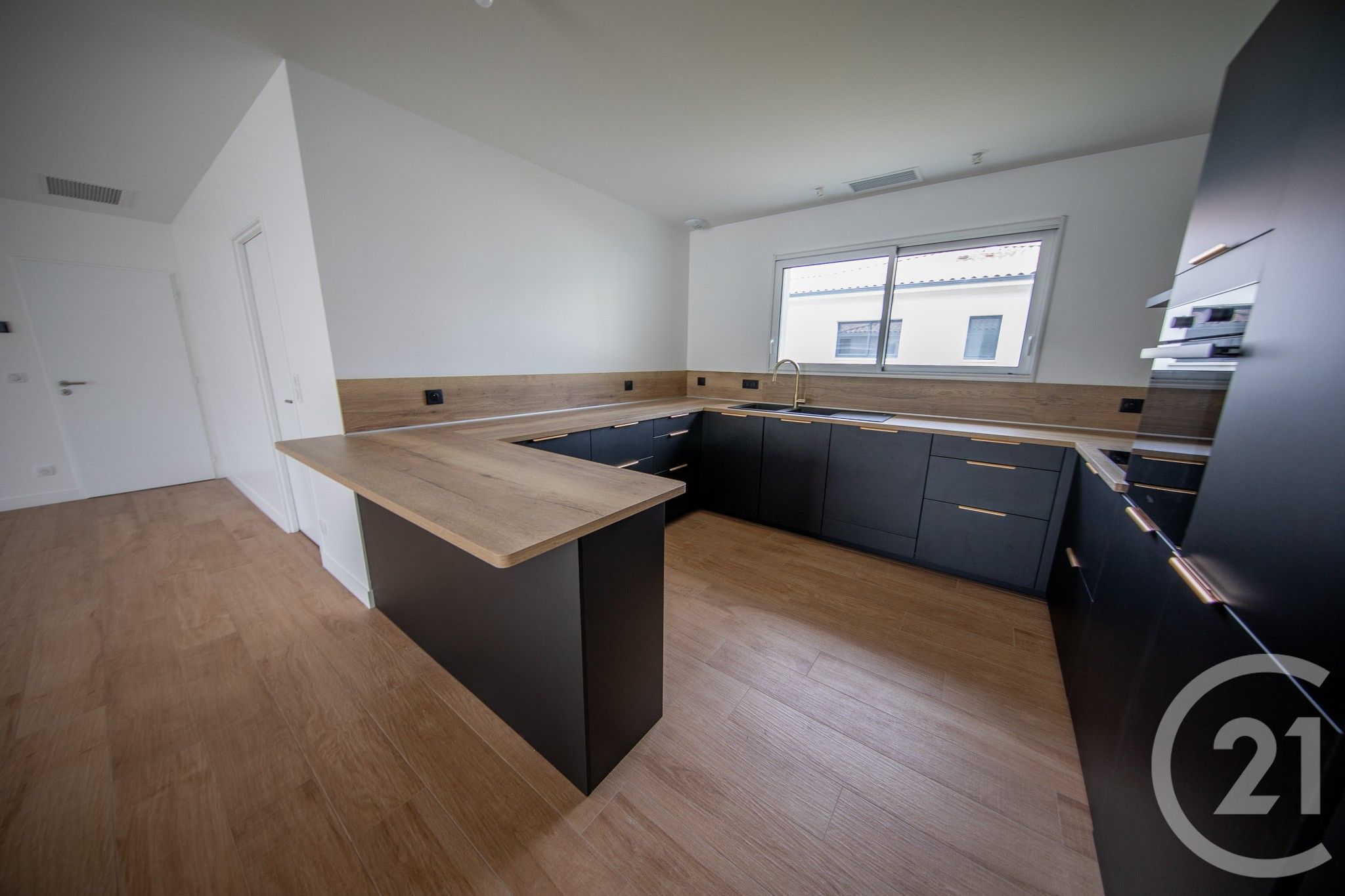 Maison 13 pièces 340 m² à vendre à Saint-Aubin-de-Médoc — photo 10