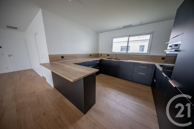 maison à vendre - 13 pièces - 340.3 m2 - ST AUBIN DE MEDOC - 33 - AQUITAINE - Century 21 Kadima