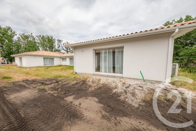 maison à vendre - 13 pièces - 340.3 m2 - ST AUBIN DE MEDOC - 33 - AQUITAINE - Century 21 Kadima