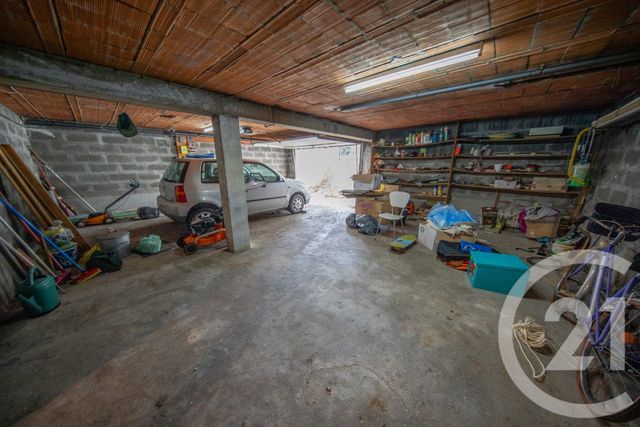 maison à vendre - 6 pièces - 129.47 m2 - ST MEDARD EN JALLES - 33 - AQUITAINE - Century 21 Kadima