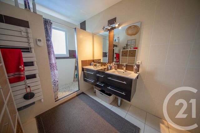 maison à vendre - 5 pièces - 92.87 m2 - ST MEDARD EN JALLES - 33 - AQUITAINE - Century 21 Kadima