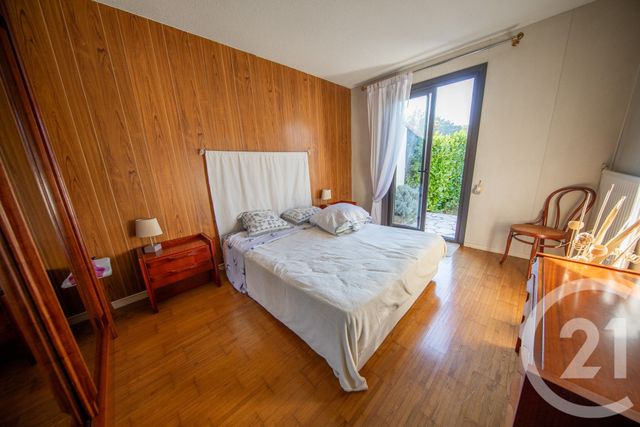 Afficher la photo en grand maison à vendre - 4 pièces - 83.79 m2 - ST MEDARD EN JALLES - 33 - AQUITAINE - Century 21 Kadima