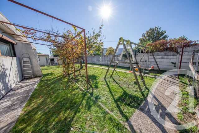 maison à vendre - 4 pièces - 74.96 m2 - ST MEDARD EN JALLES - 33 - AQUITAINE - Century 21 Kadima