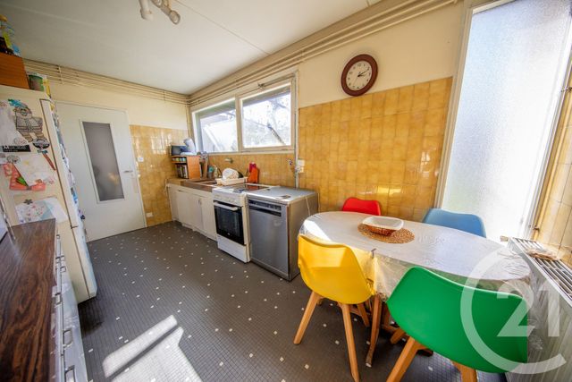 maison à vendre - 4 pièces - 74.96 m2 - ST MEDARD EN JALLES - 33 - AQUITAINE - Century 21 Kadima