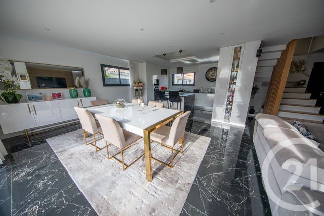 maison à vendre - 4 pièces - 136.1 m2 - BLANQUEFORT - 33 - AQUITAINE - Century 21 Kadima