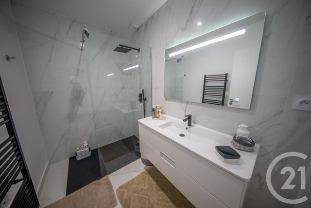 maison à vendre - 4 pièces - 136.1 m2 - BLANQUEFORT - 33 - AQUITAINE - Century 21 Kadima