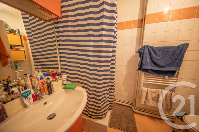 Appartement T2 à vendre - 2 pièces - 39.53 m2 - ST MEDARD EN JALLES - 33 - AQUITAINE - Century 21 Kadima