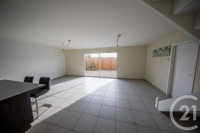 maison à vendre - 5 pièces - 87.1 m2 - LE TAILLAN MEDOC - 33 - AQUITAINE - Century 21 Kadima