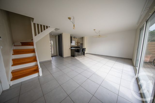 maison à vendre - 5 pièces - 87.1 m2 - LE TAILLAN MEDOC - 33 - AQUITAINE - Century 21 Kadima