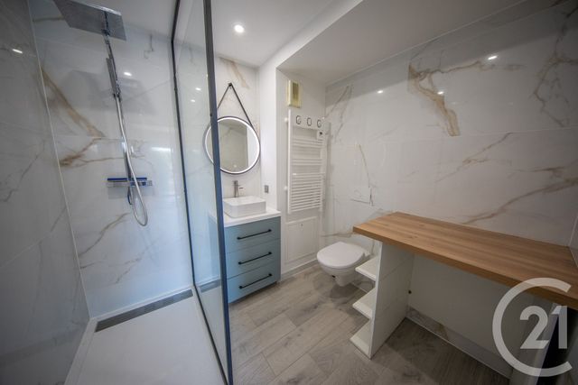 Appartement T2 à vendre - 2 pièces - 42.94 m2 - ST MEDARD EN JALLES - 33 - AQUITAINE - Century 21 Kadima