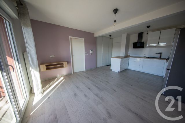 Appartement T2 à vendre - 2 pièces - 42.94 m2 - ST MEDARD EN JALLES - 33 - AQUITAINE - Century 21 Kadima