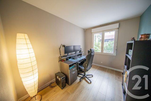 maison à vendre - 7 pièces - 127.35 m2 - ST MEDARD EN JALLES - 33 - AQUITAINE - Century 21 Kadima