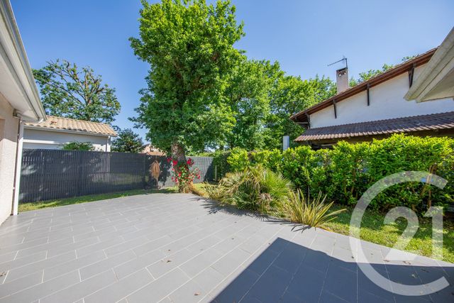maison à vendre - 7 pièces - 127.35 m2 - ST MEDARD EN JALLES - 33 - AQUITAINE - Century 21 Kadima