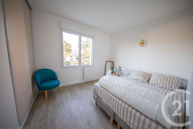 maison à vendre - 10 pièces - 260.0 m2 - ST MEDARD EN JALLES - 33 - AQUITAINE - Century 21 Kadima