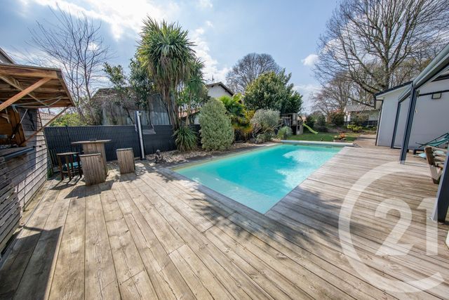 maison à vendre - 7 pièces - 173.27 m2 - ST AUBIN DE MEDOC - 33 - AQUITAINE - Century 21 Kadima