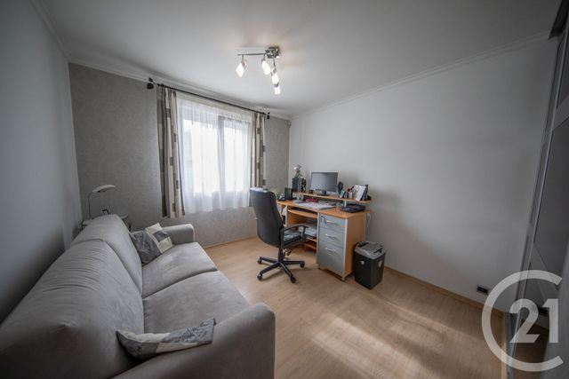 maison à vendre - 5 pièces - 188.43 m2 - ST MEDARD EN JALLES - 33 - AQUITAINE - Century 21 Kadima