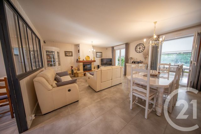 maison à vendre - 5 pièces - 188.43 m2 - ST MEDARD EN JALLES - 33 - AQUITAINE - Century 21 Kadima