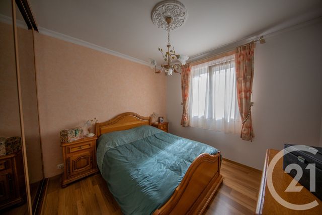 maison à vendre - 5 pièces - 188.43 m2 - ST MEDARD EN JALLES - 33 - AQUITAINE - Century 21 Kadima