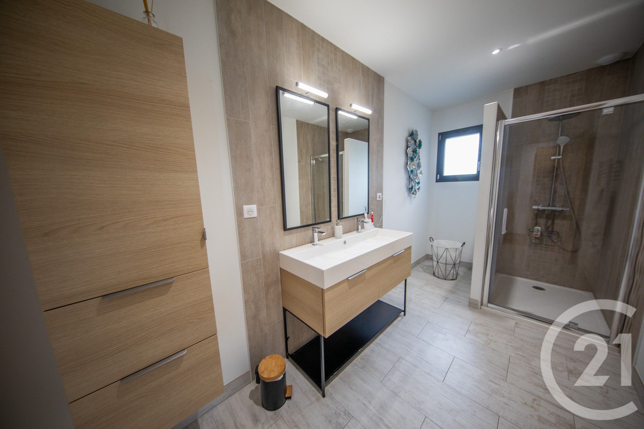 Maison 7 pièces 197 m² à vendre à Brach — photo 12