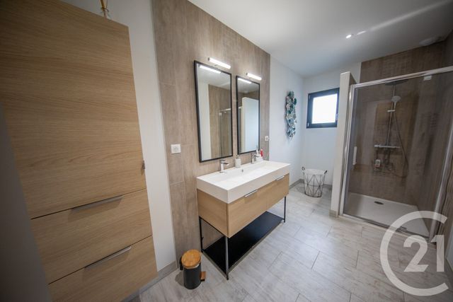 maison à vendre - 7 pièces - 197.18 m2 - BRACH - 33 - AQUITAINE - Century 21 Kadima