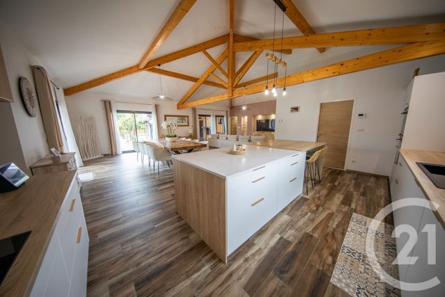 maison à vendre - 7 pièces - 197.18 m2 - BRACH - 33 - AQUITAINE - Century 21 Kadima