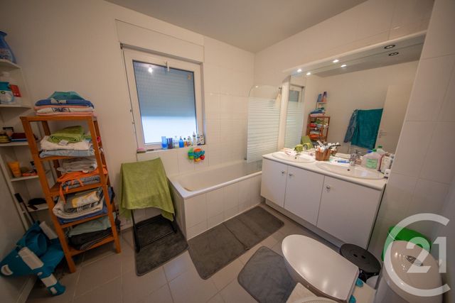 maison à vendre - 4 pièces - 81.47 m2 - LE HAILLAN - 33 - AQUITAINE - Century 21 Kadima