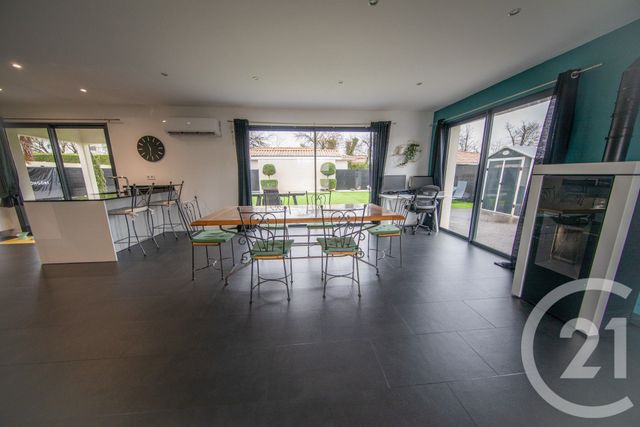 maison à vendre - 6 pièces - 147.3 m2 - ST MEDARD EN JALLES - 33 - AQUITAINE - Century 21 Kadima