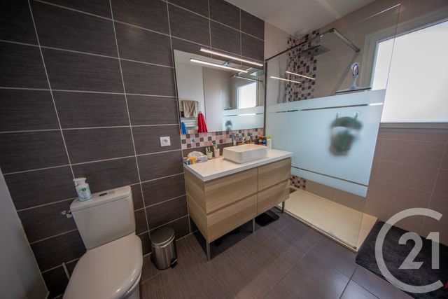 maison à vendre - 5 pièces - 105.0 m2 - LE TAILLAN MEDOC - 33 - AQUITAINE - Century 21 Kadima