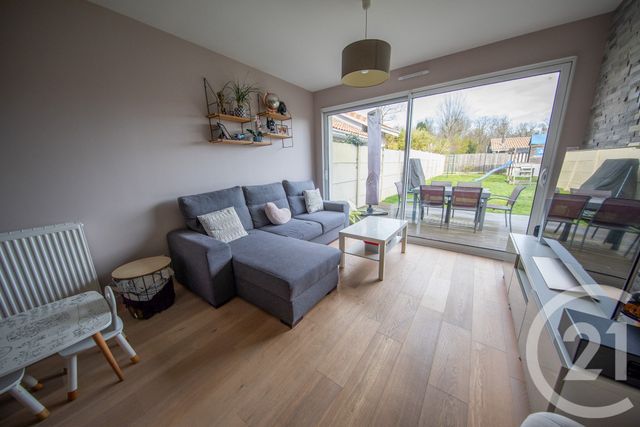 maison à vendre - 5 pièces - 105.0 m2 - LE TAILLAN MEDOC - 33 - AQUITAINE - Century 21 Kadima