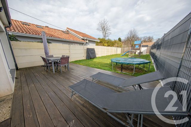 maison à vendre - 5 pièces - 105.0 m2 - LE TAILLAN MEDOC - 33 - AQUITAINE - Century 21 Kadima