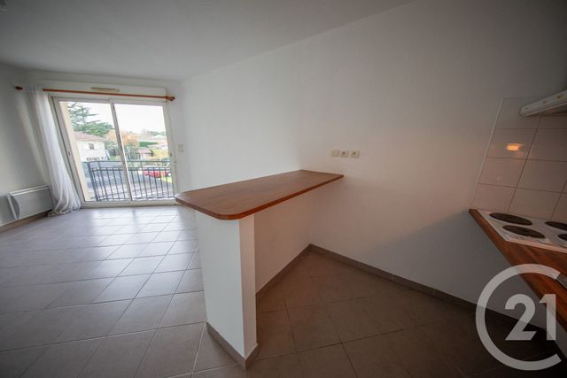 Appartement à vendre - 3 pièces - 53.11 m2 - LE TAILLAN MEDOC - 33 - AQUITAINE - Century 21 Kadima