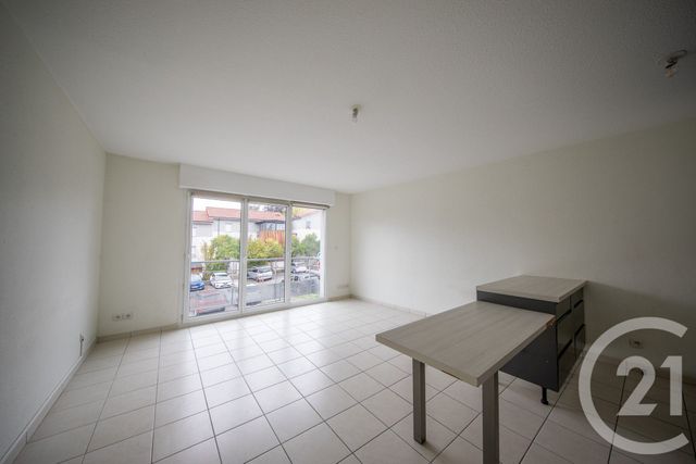 Appartement T2 à vendre - 2 pièces - 45.47 m2 - MARTIGNAS SUR JALLE - 33 - AQUITAINE - Century 21 Kadima