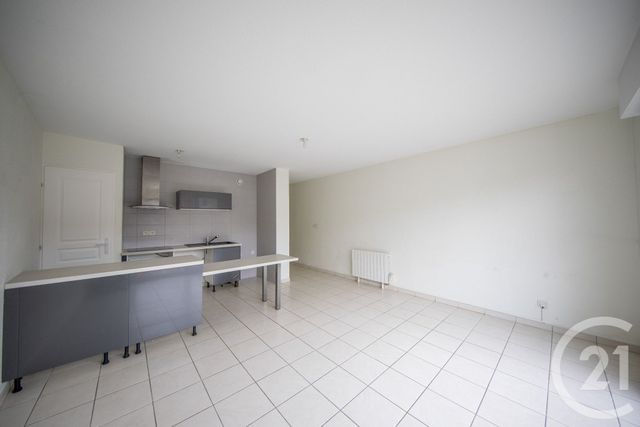 Appartement T2 à vendre - 2 pièces - 45.47 m2 - MARTIGNAS SUR JALLE - 33 - AQUITAINE - Century 21 Kadima