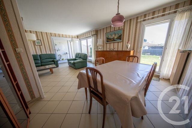 maison à vendre - 5 pièces - 93.47 m2 - ST MEDARD EN JALLES - 33 - AQUITAINE - Century 21 Kadima