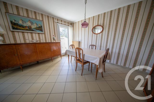 maison à vendre - 5 pièces - 93.47 m2 - ST MEDARD EN JALLES - 33 - AQUITAINE - Century 21 Kadima
