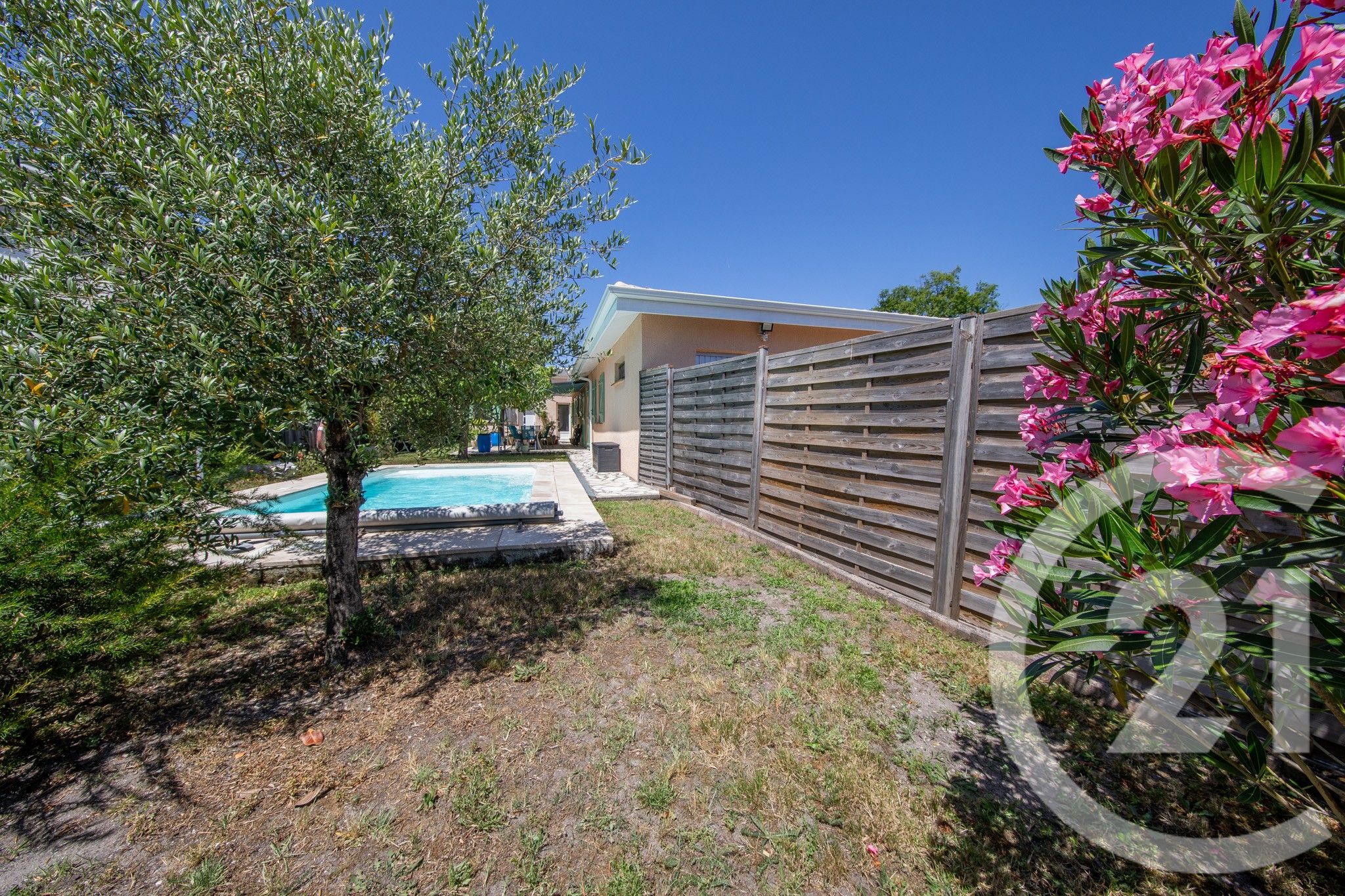 Maison 5 pièces 91 m² à vendre à Saint-Médard-en-Jalles — photo 2