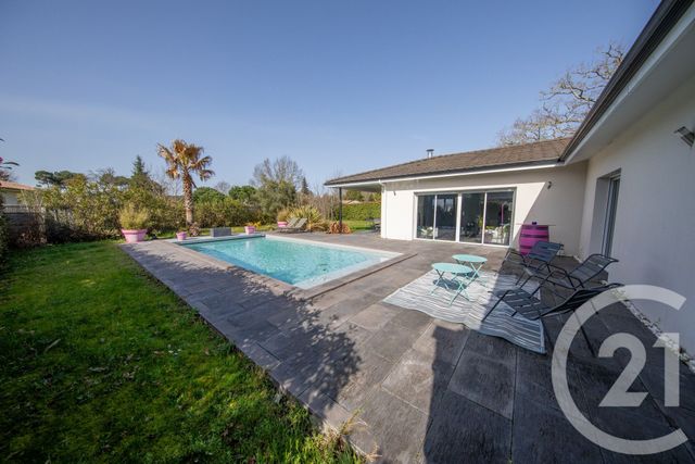 maison à vendre - 6 pièces - 137.6 m2 - ST AUBIN DE MEDOC - 33 - AQUITAINE - Century 21 Kadima