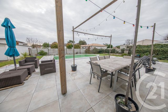 maison à vendre - 5 pièces - 108.92 m2 - ST MEDARD EN JALLES - 33 - AQUITAINE - Century 21 Kadima