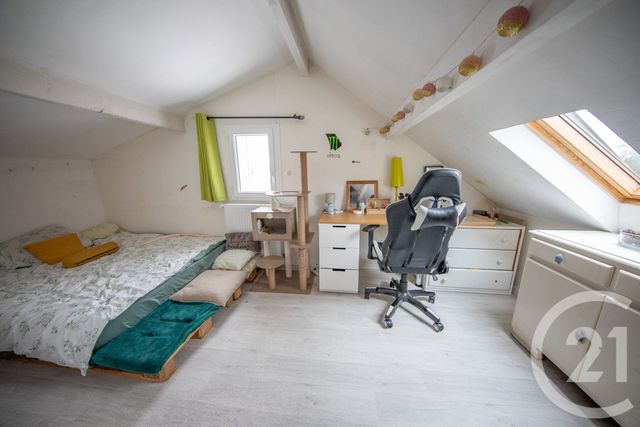 maison à vendre - 5 pièces - 108.92 m2 - ST MEDARD EN JALLES - 33 - AQUITAINE - Century 21 Kadima