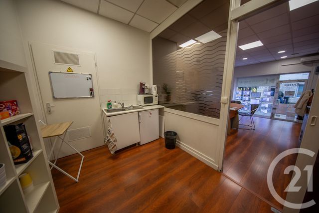 divers à vendre - 120.76 m2 - ST MEDARD EN JALLES - 33 - AQUITAINE - Century 21 Kadima