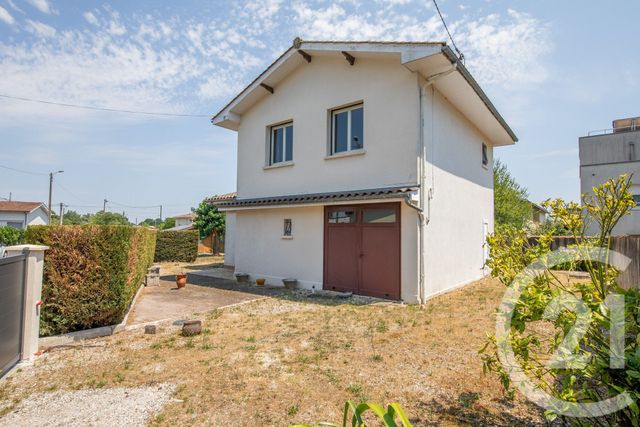 maison à vendre - 4 pièces - 78.57 m2 - ST MEDARD EN JALLES - 33 - AQUITAINE - Century 21 Kadima