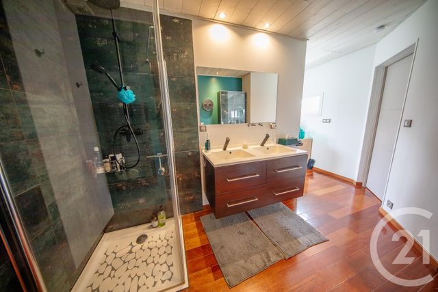 maison à vendre - 7 pièces - 170.09 m2 - ST AUBIN DE MEDOC - 33 - AQUITAINE - Century 21 Kadima