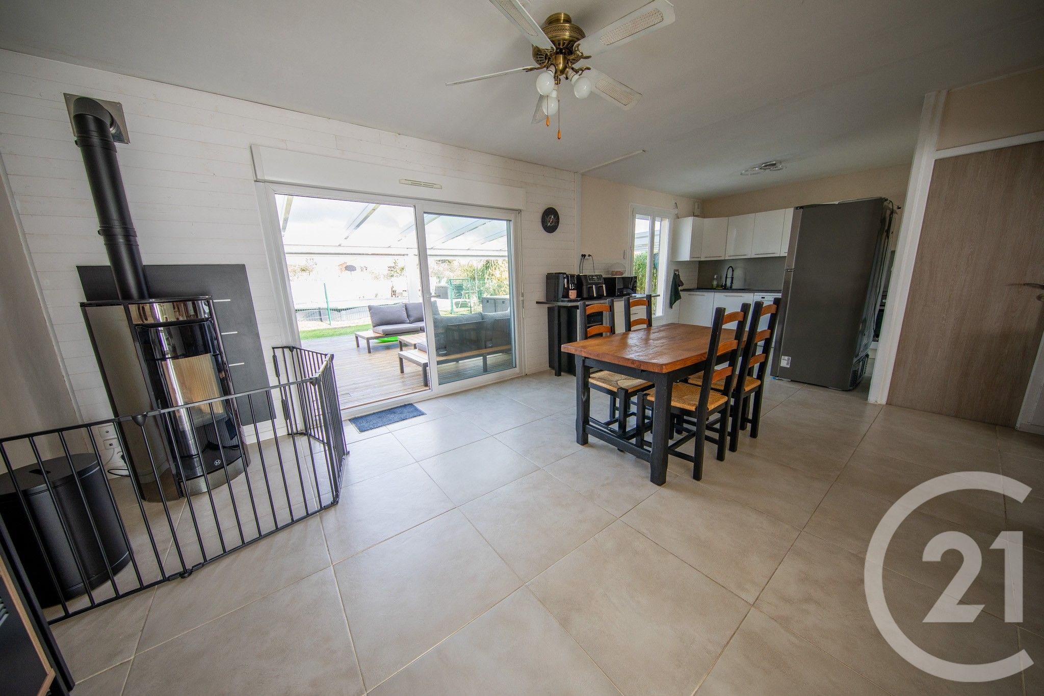 Maison 5 pièces 92 m² à vendre à Saint-Médard-en-Jalles — photo 2