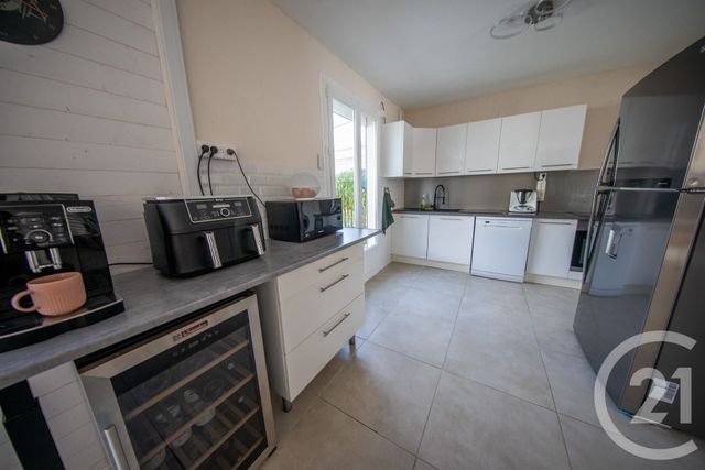 maison à vendre - 5 pièces - 91.52 m2 - ST MEDARD EN JALLES - 33 - AQUITAINE - Century 21 Kadima