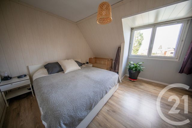 maison à vendre - 5 pièces - 91.52 m2 - ST MEDARD EN JALLES - 33 - AQUITAINE - Century 21 Kadima