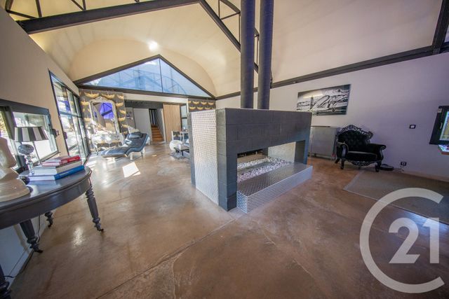 maison à vendre - 6 pièces - 208.35 m2 - ST MEDARD EN JALLES - 33 - AQUITAINE - Century 21 Kadima