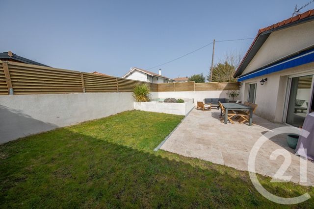 maison à vendre - 7 pièces - 157.36 m2 - ST MEDARD EN JALLES - 33 - AQUITAINE - Century 21 Kadima